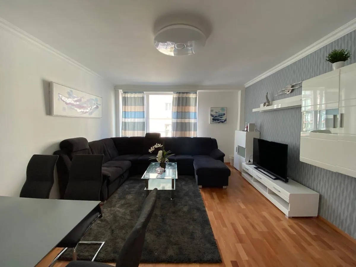Monterey Apartment Wenen