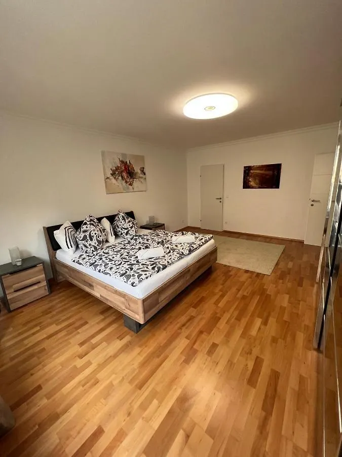 Monterey Apartment Wenen Oostenrijk
